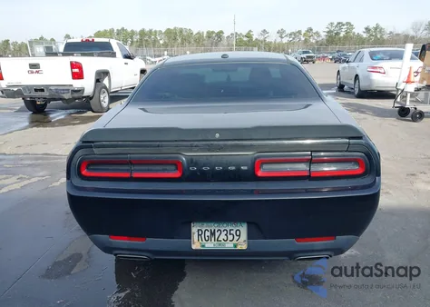 2016 Dodge Challenger Sxt из США, поврежденный, VIN 2C3CDZAG6GH352558